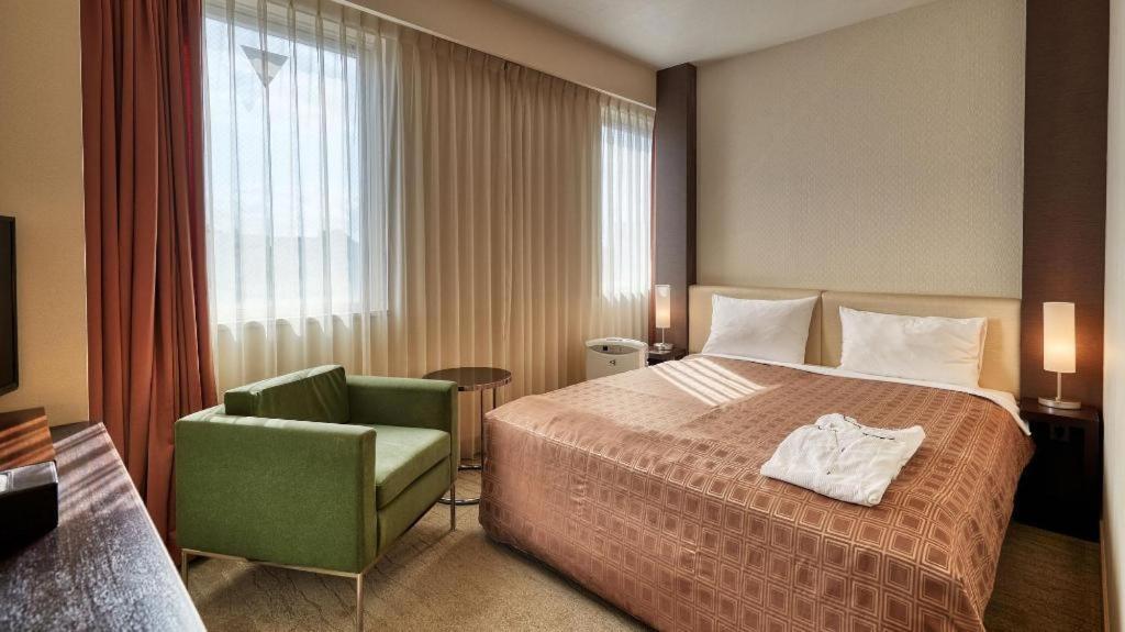 Hotel Yuquesta Asahibashi Наха Экстерьер фото