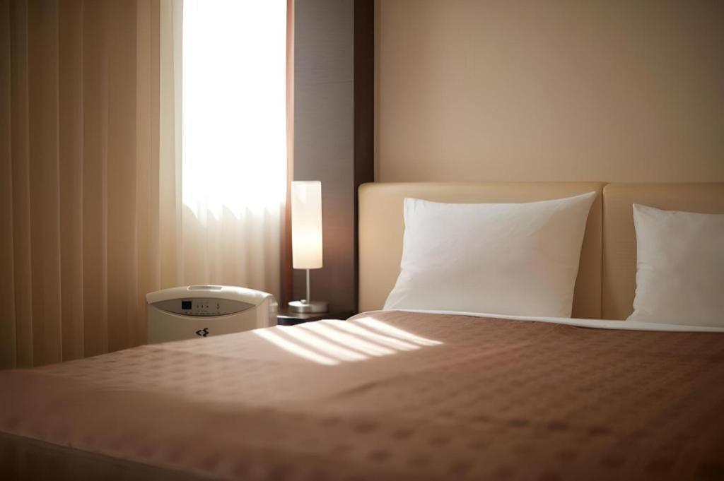 Hotel Yuquesta Asahibashi Наха Экстерьер фото