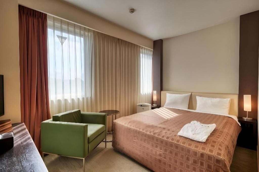 Hotel Yuquesta Asahibashi Наха Экстерьер фото
